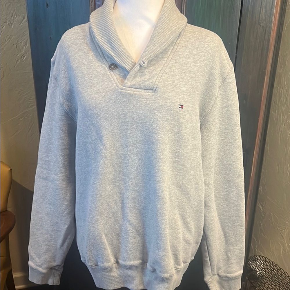 Tommy Hilfiger Gray Shawl Collar Sweatshirt, size L